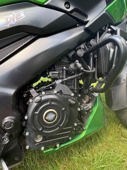 Bajaj Dominar 400