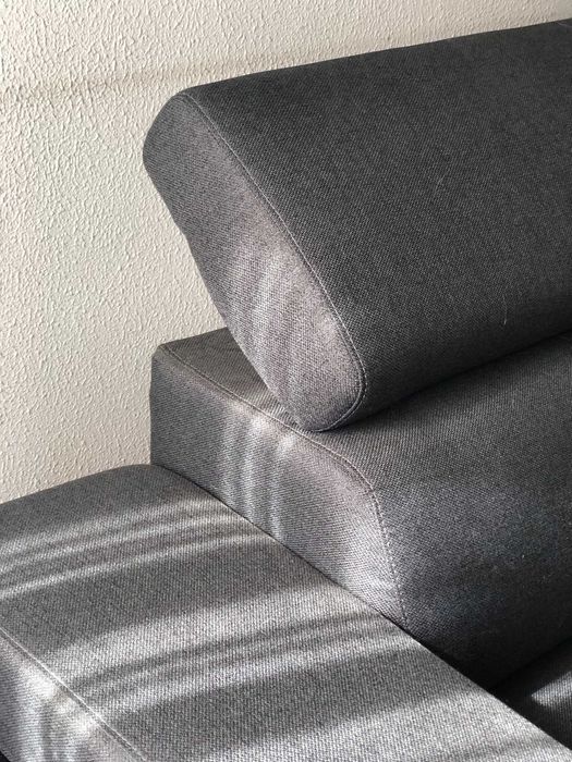 Sofá-cama Moderno Premium – C/ Entrada USB, Arrumação e 2 Puffs