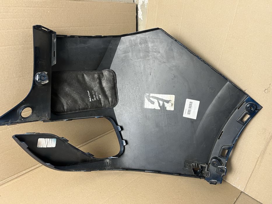 Бампер задний голый левый Volkswagen ID.4 2023 синий