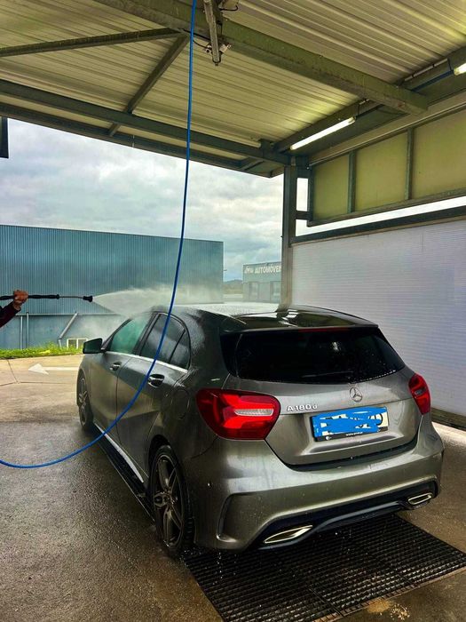 Mercedes-Benz A180 | 2018 |