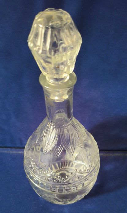 Garrafa decantador de vidro lapidado antigo