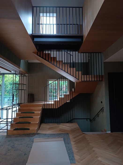 ARCUS Usługi spawalniczo ślusarskie spawacz mobilny schody balustrady,