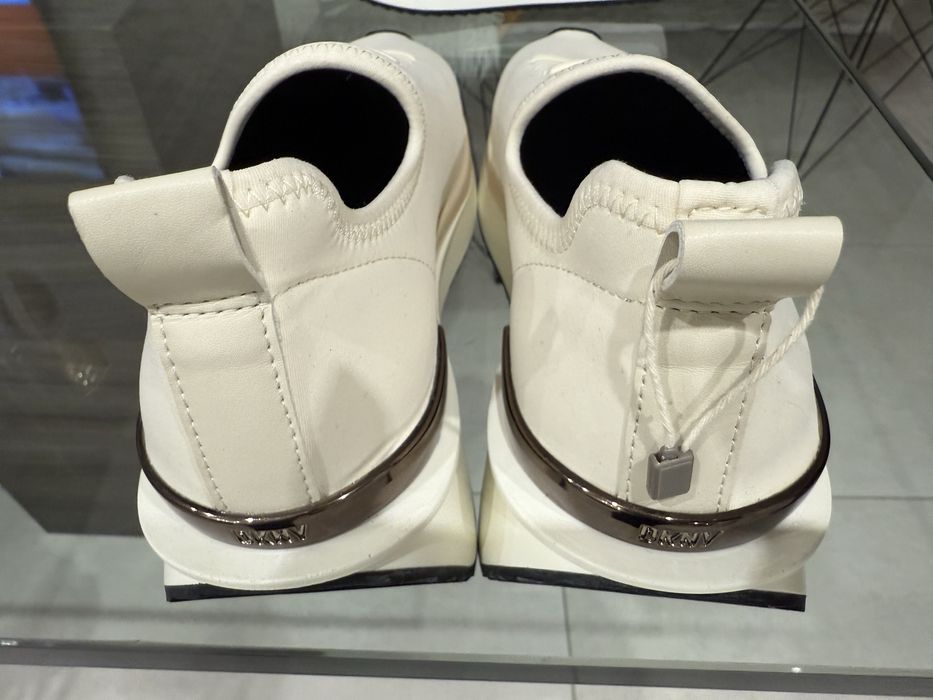 Buty sneakersy DKNY Alona rozmiar 38 jak nowe