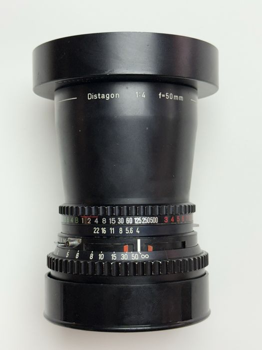 Carl Zeiss Distagon 50mm f4 C T* + parasol + revisao feita junho 2025