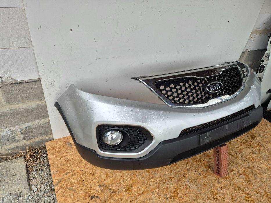 Kia Sorento II zderzak przedni przód.