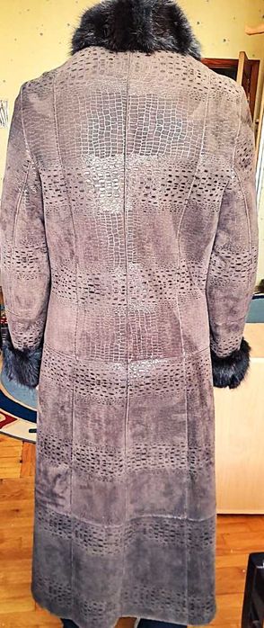 Дубленка женская р.42-44