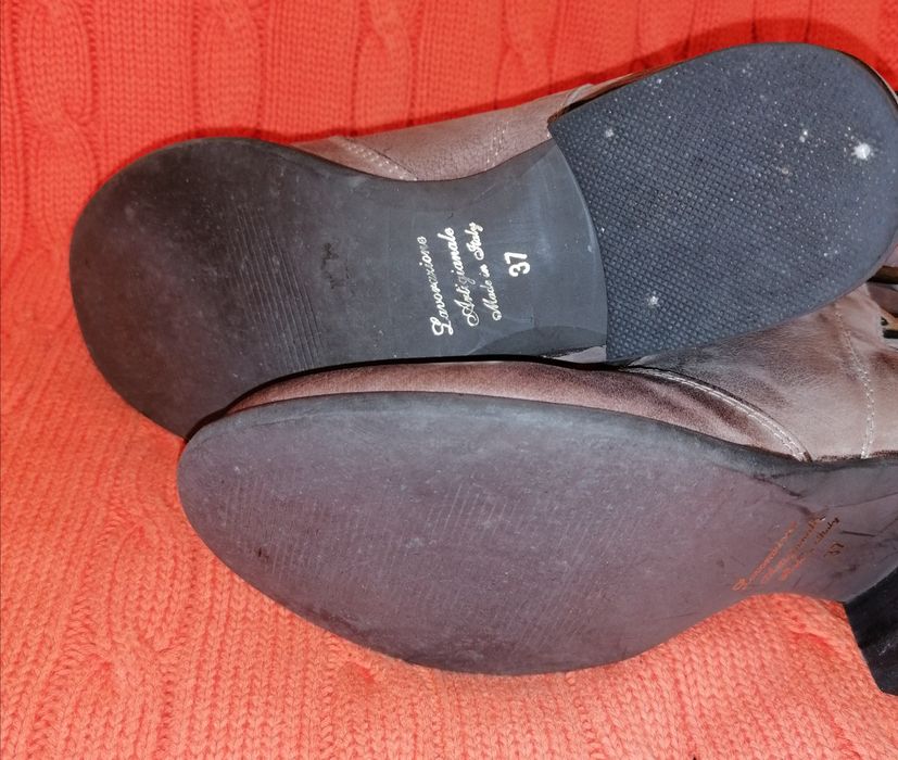 Botins em pele prof(37)