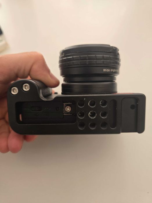 Sony ZV1 + Ulanzi Lens + Cage + Dummy Batery + 3 baterias + Tripé