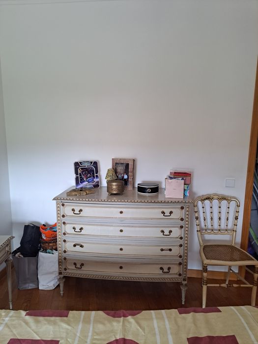 Mobília Quarto Vintage em ótimo estado de conservação