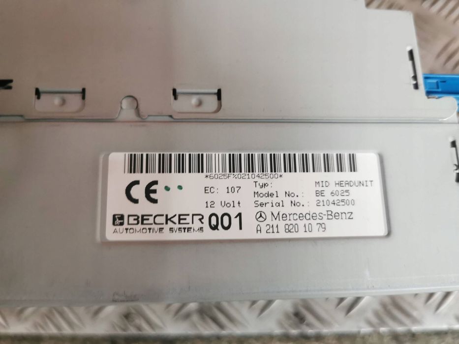 radio mercedes w211 oe becker cd/dvd/gps