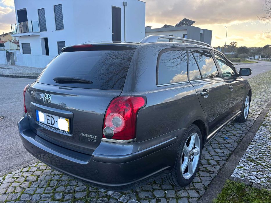 Toyota Avensis 2.2 D-4D Full Extras 1 Dono 249Mil