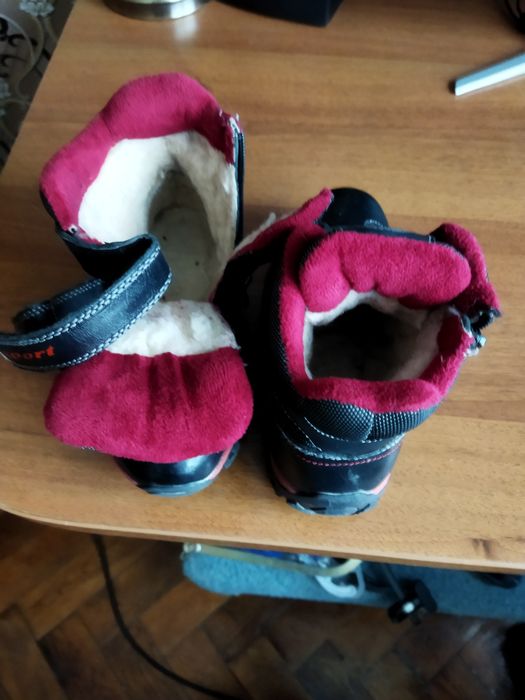 Детские зимние ботинки