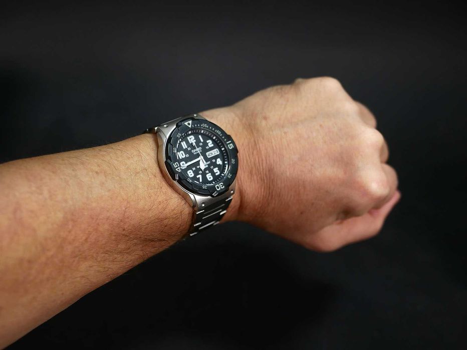 Casio MRW-200HD-1BV Ø44мм. Новий. З коробкою.