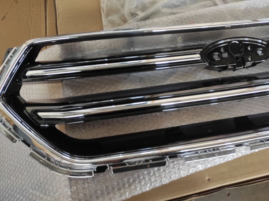 Ford Escape 2017 2018 2019 решетка радиатора Куга Форд Ескейп запчасти