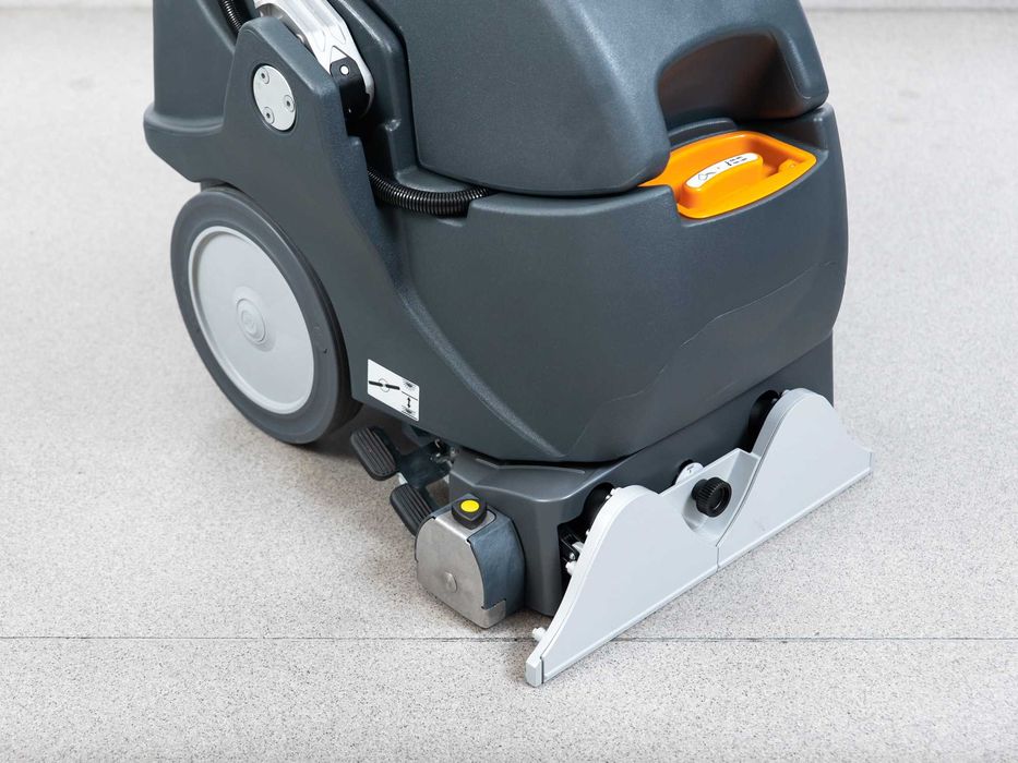 TASKI PROCARPET 45 Nowa Maszyna Do Prania Dywanów I Wykładzin Ø450mm 230V 12000 netto