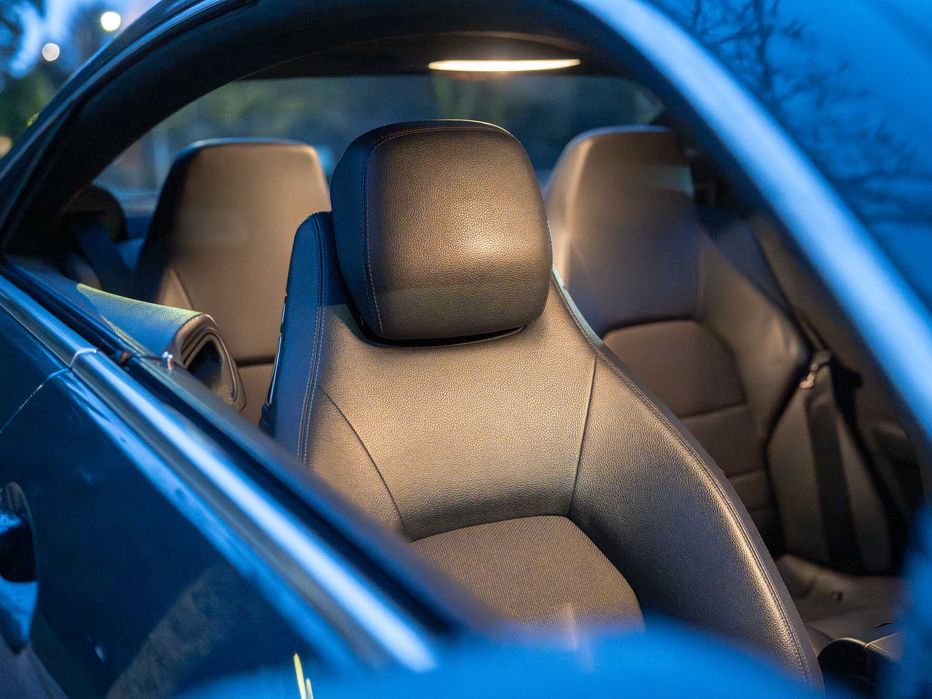 Mercedes-Benz E 200 CGI Coupé Avantgarde | Automático | Nacional | 124.000 km