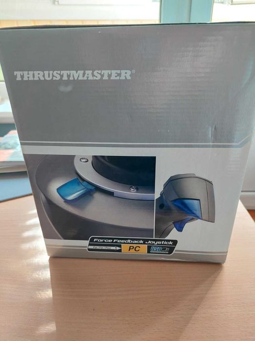 Джойстик Thrustmaster. Новий, в упаковці.
