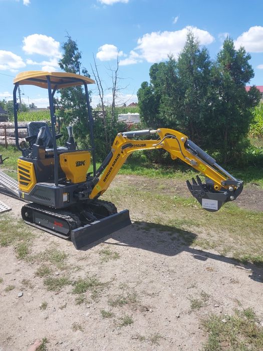 Usługi minikoparką