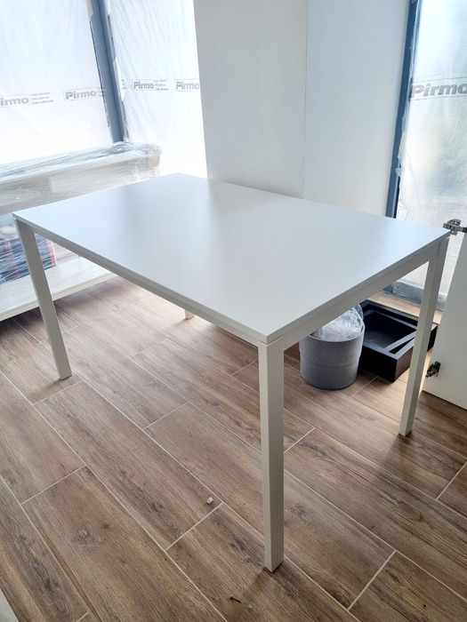 Mesa de jantar ou sala