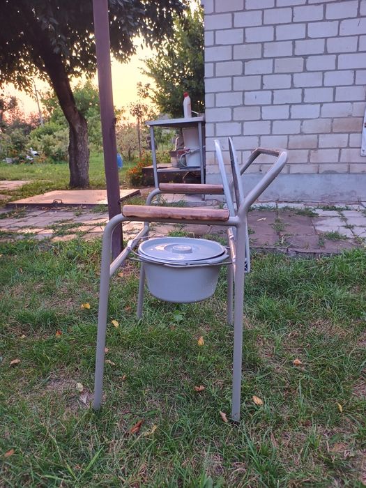 Стілець-туалет, б.в