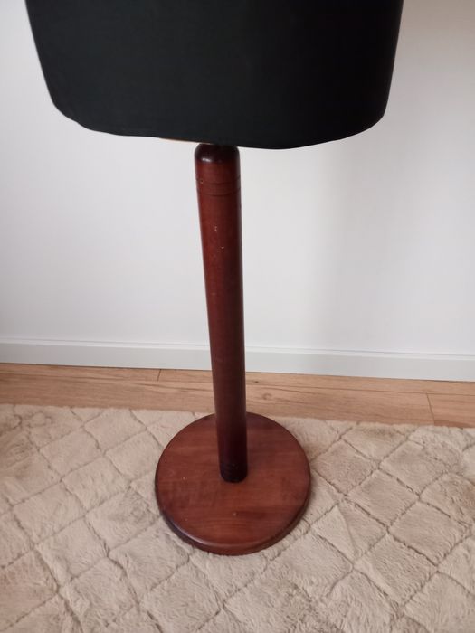 Manekin krawiecki sklepowy rozm. 46 elegancki