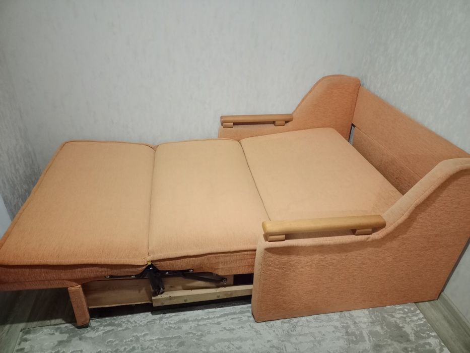 Розкладний диван