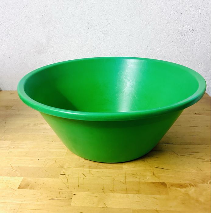 2 alguidares verdes grande e medio