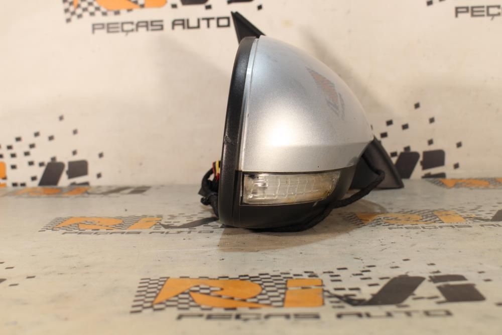 Retrovisor / espelho direito VOLKSWAGEN Tiguan (5N)