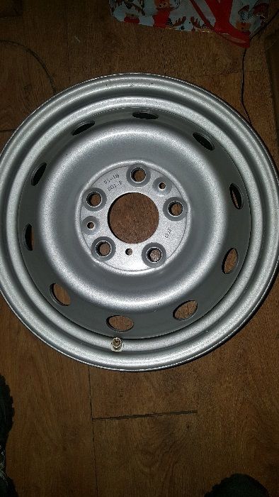 Felgi stalowe 16"-Iveco-Spinter-Crafter-Ducato-Master-nowe-od 300zł sz