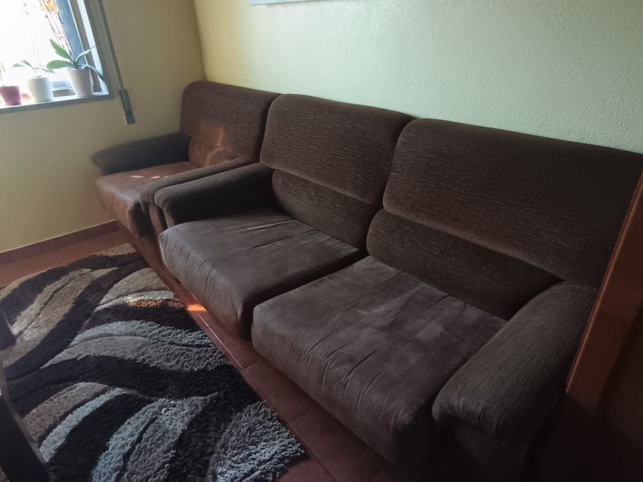 Sofás 3+1 em bom estado