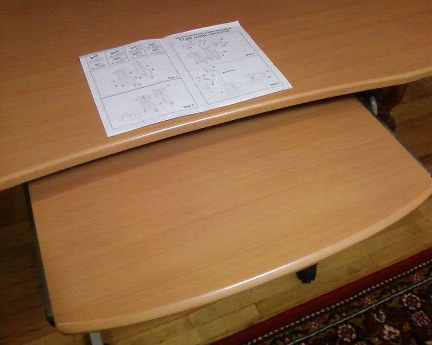 Стіл письмовий,стіл комп"ютерний,стіл для школяра,якісний