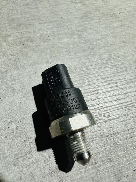 BMW E39 датчик клапан блока абс 002 005 303 е39 Датчик на Блок АBC