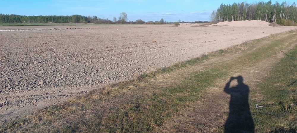 Sprzedam Działkę z warunkami zabudowy w Woli Rasztowskiej 1030 m² - Widok 4