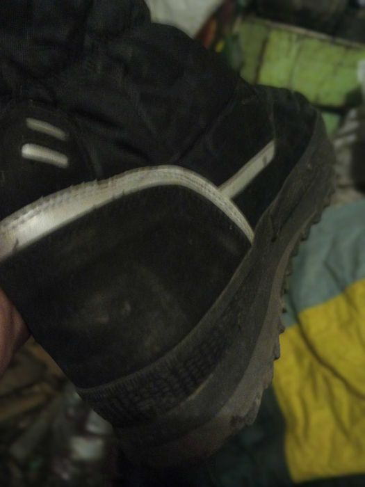 Сапоги непромокаємі 44р. маломєрки. 28см по стелькі.подойдут на 43