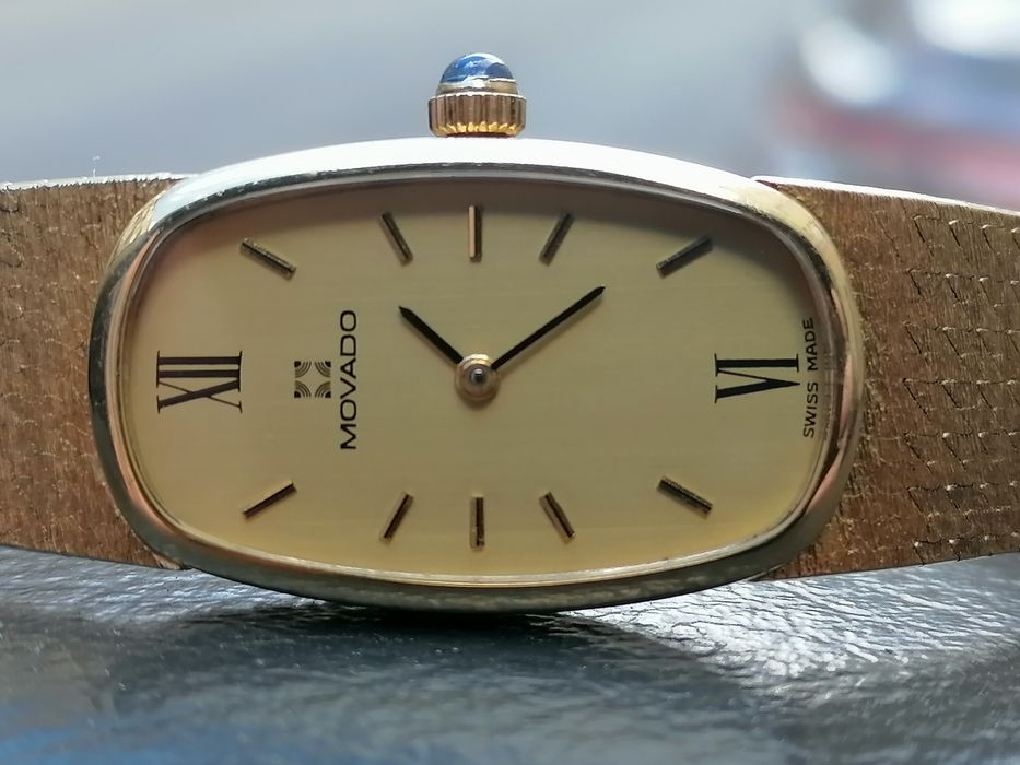 Золотые часы Zenit Movado: 208 800 грн. - Наручные часы Песочин на Olx