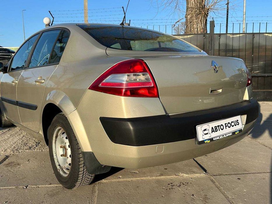 Renault Megane 2006 1.4 Бензин МКПП