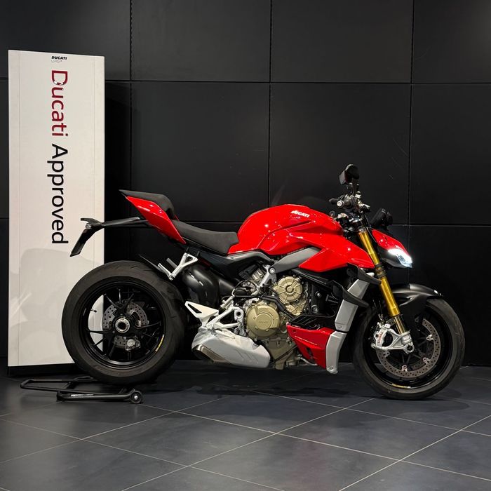 Ducati Streetfighter V4 S