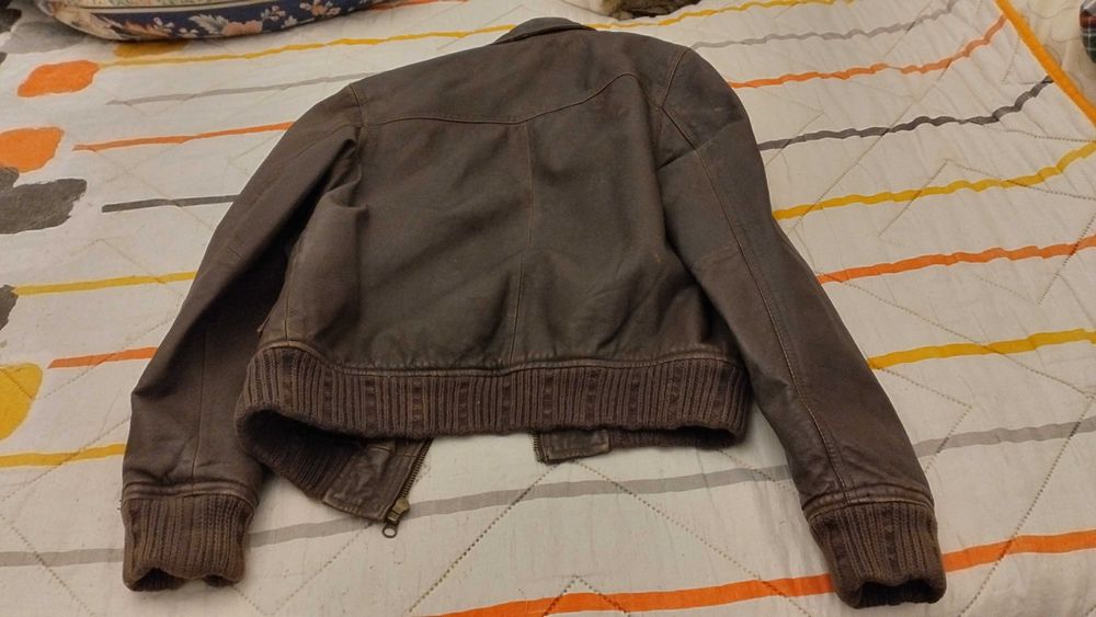 Casaco em pele genuína