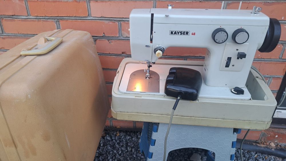 Продам машинкушвену