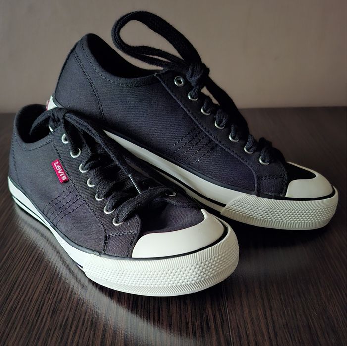 Trampki Levi's buty damskie