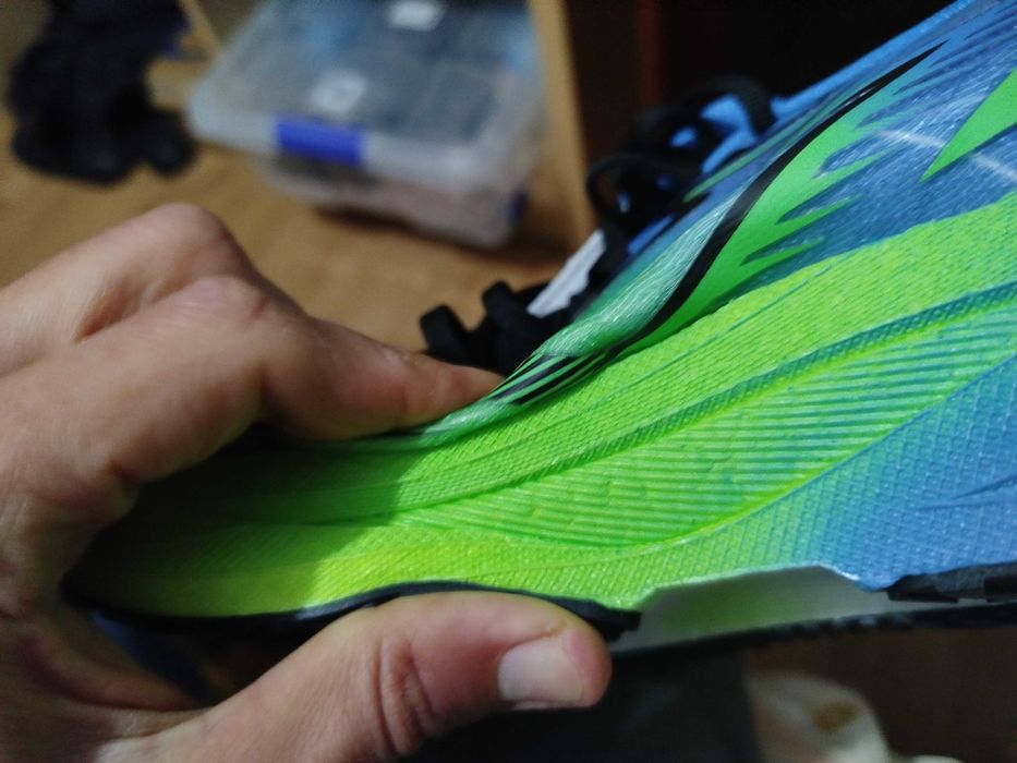 Sapatilhas 44 NOVAS Running corrida caminhada Sola alta amortecimento