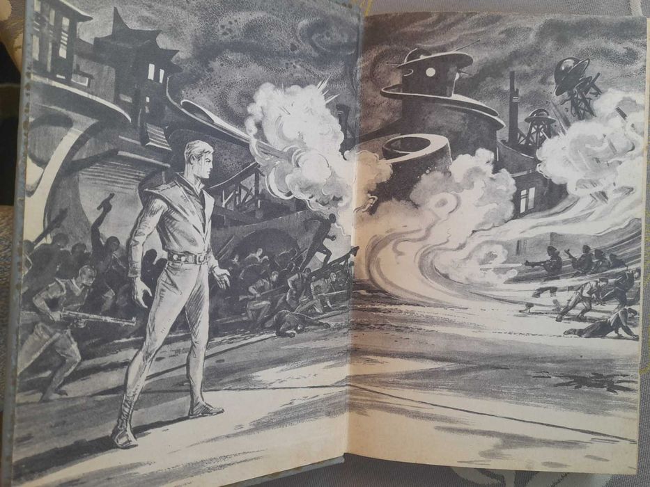 Стругацкие  Обитаемый остров БПНФ рамка фантастика шедевры гиганты