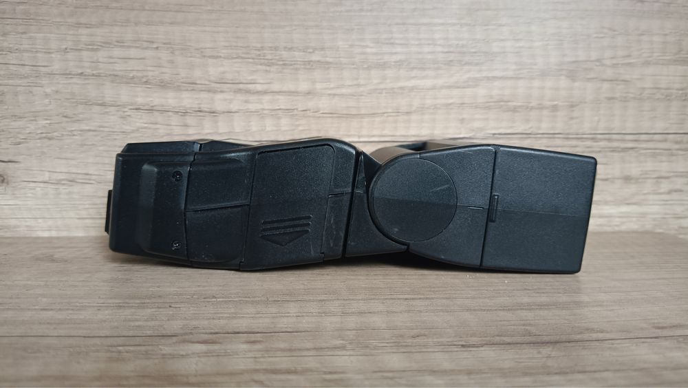 Promaster FTD 5950 для Canon EOS — потужний спалах, Zoom, Auto/TTL