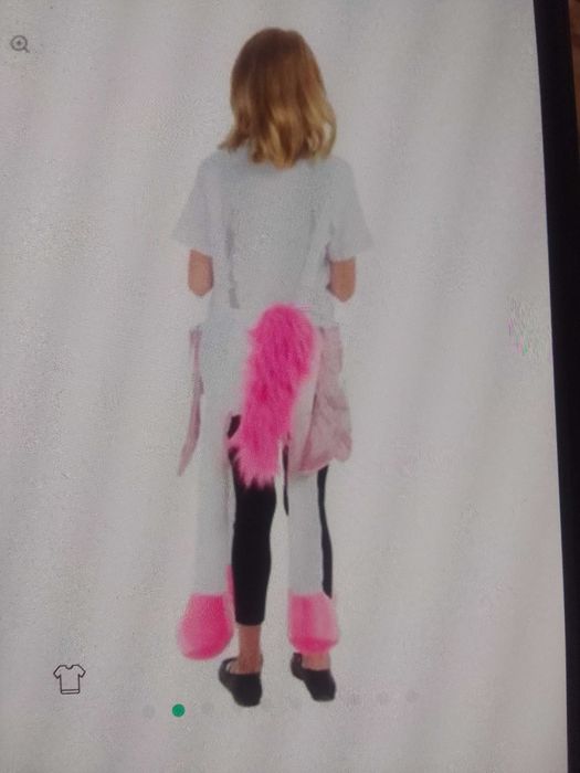 мягкий Единорог ,а ребенок всадник