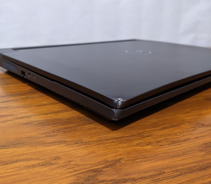 Dell G16 7630 rtx4070 i9-13900hx 240hz 2k