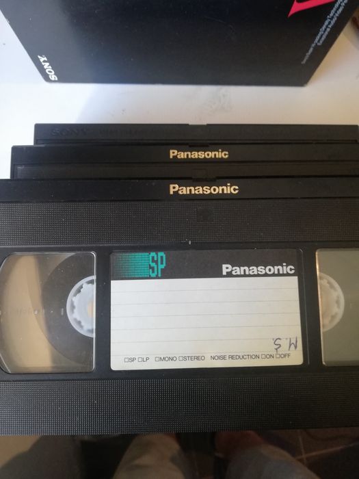 Kasety vhs Luis bajki Stallone dla dorosłych
