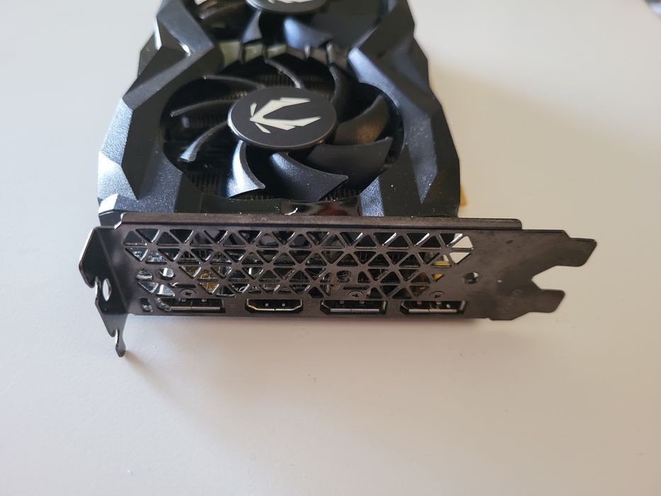 ZOTAC GAMING GeForce GTX 1660 SUPER Twin Fan
ZT-T16620F-10L GPU