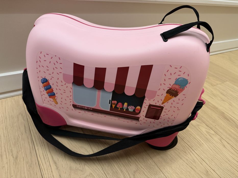 Walizka kabinowa Samsonite Dream2go lodziarnia
