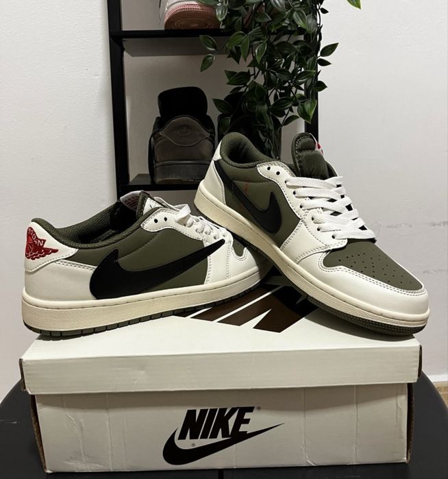 dunk travis scott