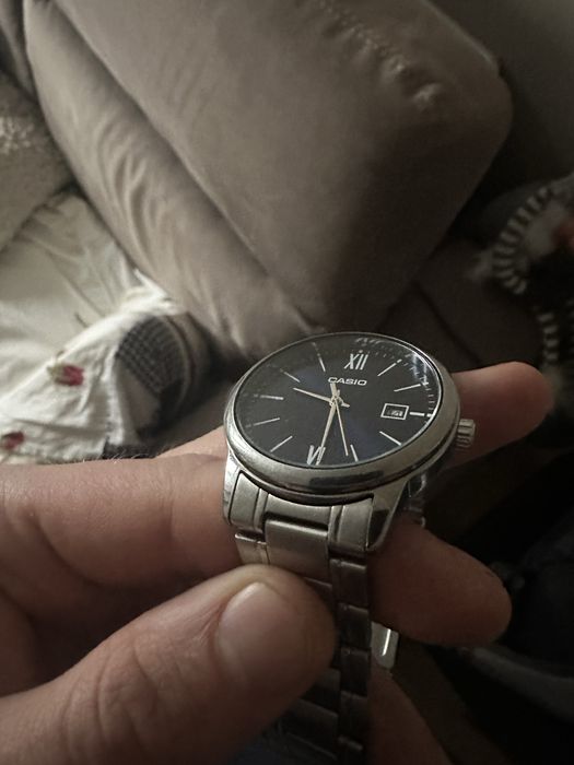 Casio сині 1000 грн